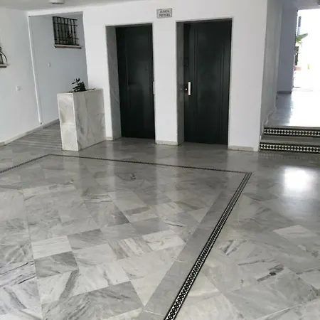 Avda De Palmeras *