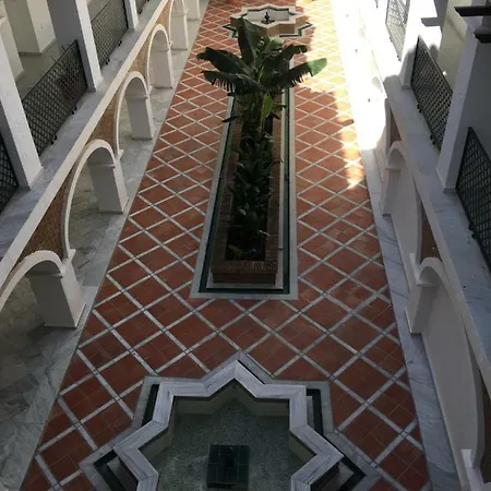 Avda De Palmeras Apartment